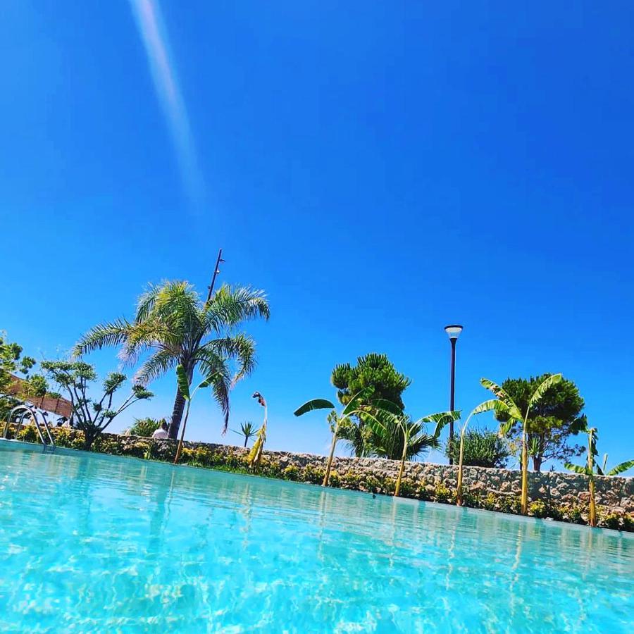 Stephen Seaside Hotel ديرمي المظهر الخارجي الصورة