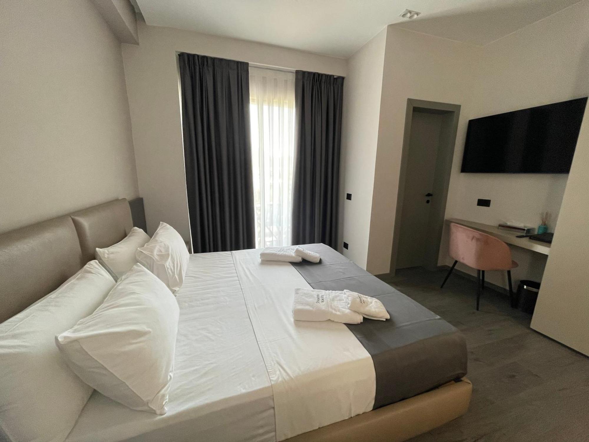 Stephen Seaside Hotel ديرمي المظهر الخارجي الصورة